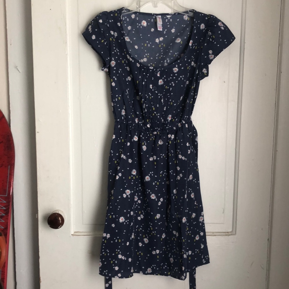 Women’s S Navy Blue Floral Scoop Neck Fit and Flare Mini Dress